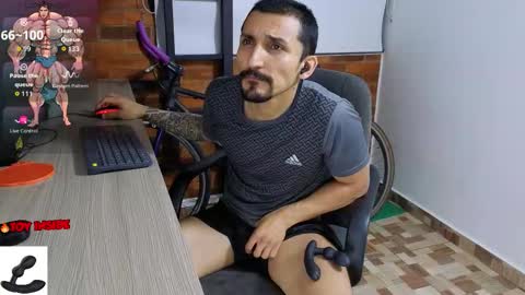 Marck  Independent model  online show from 10, 10, 2025