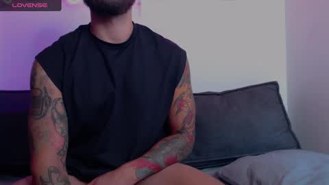 marco_allison43 online show from 28, 12, 2024