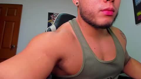 Snapshot of marco_diaz1 chatting on 25, 9, 2025 Marco Diaz online show from 25, 9, 2025