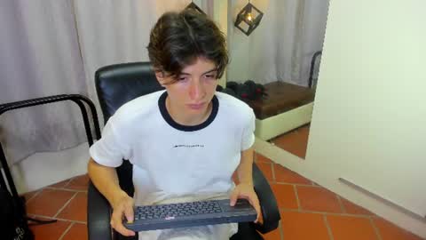 marcoviolet online show from 10, 7, 2026