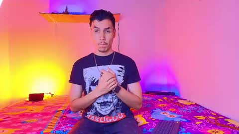 Snapshot of marcus_hanks chatting on 25, 10, 2025 Marcus Hanks online show from 25, 10, 2025