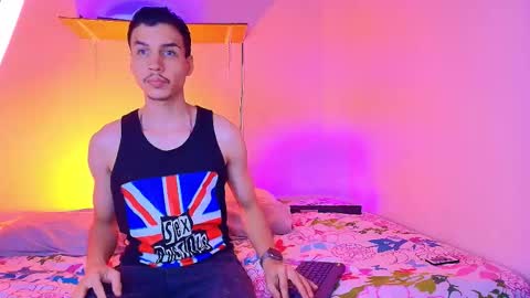 Snapshot of marcus_hanks chatting on 9, 11, 2025 Marcus Hanks online show from 9, 11, 2025