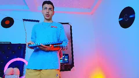 Marcus hanks1 online show from 21, 7, 2026