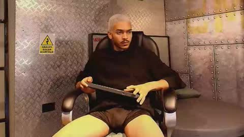 Snapshot of marcusrain_ chatting on 26, 9, 2025 Marcus online show from 26, 9, 2025