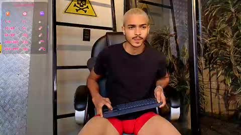 Snapshot of marcusrain_ chatting on 11, 10, 2025 Marcus online show from 11, 10, 2025