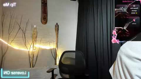 Snapshot of marcusrain_ chatting on 22, 12, 2025 Marcus online show from 22, 12, 2025