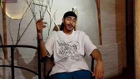 Snapshot of marcusrain_ chatting on 8, 1, 2026 Marcus online show from 8, 1, 2026