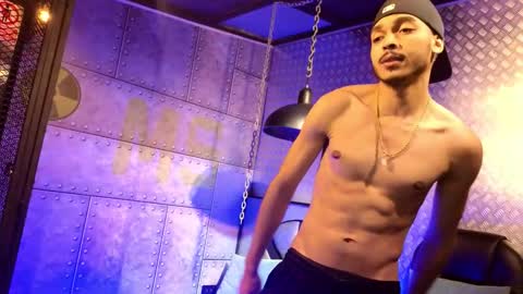 Snapshot of marcusrain_ chatting on 7, 3, 2026 Marcus online show from 7, 3, 2026