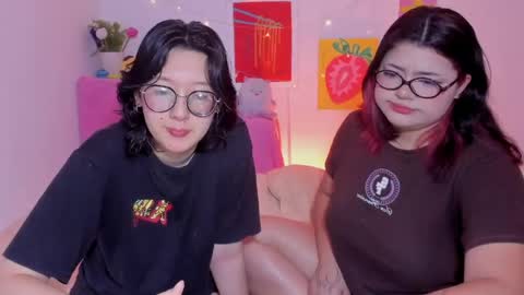 Snapshot of marcy_grey chatting on 22, 4, 2026 danna online show from 22, 4, 2026
