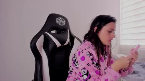 Snapshot of mardybum_ chatting on 11, 2, 2025 Maria online show from 11, 2, 2025