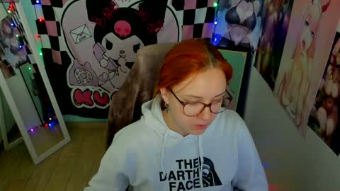 Snapshot of margaret_red chatting on 6, 12, 2024 Margaret online show from 6, 12, 2024