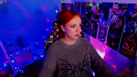 Snapshot of margaret_red chatting on 3, 3, 2025 Margaret online show from 3, 3, 2025