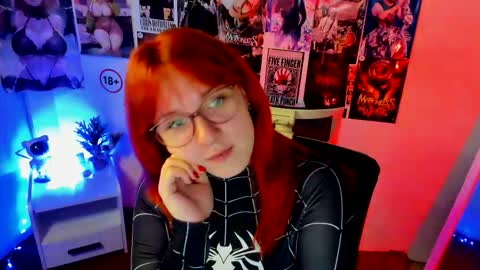 Snapshot of margaret_red chatting on 10, 10, 2025 Margaret online show from 10, 10, 2025