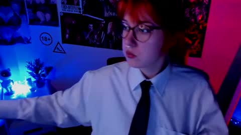 Snapshot of margaret_red chatting on 15, 10, 2025 Margaret online show from 15, 10, 2025