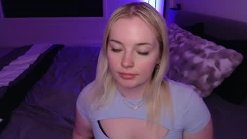 Snapshot of margot_robbie7 chatting on 27, 5, 2026 margot_robbie7 online show from 27, 5, 2026
