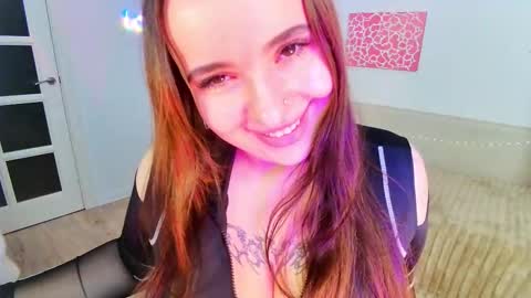 Snapshot of margott_joy chatting on 5, 12, 2025 Margo online show from 5, 12, 2025