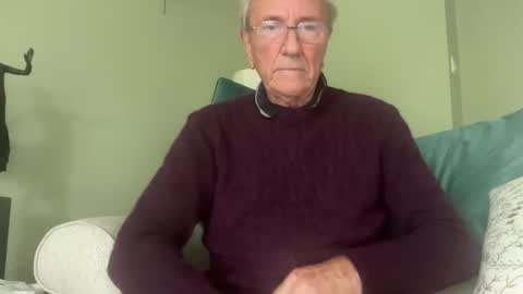 Snapshot of marhea260751 chatting on 15, 10, 2025 marhea online show from 15, 10, 2025