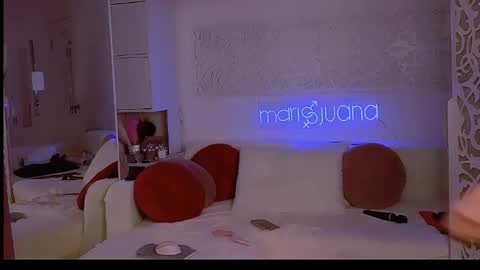mari69juana online show from 9, 2, 2026
