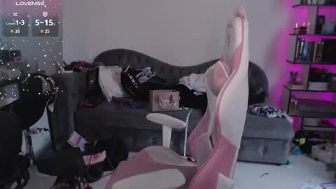 mari moore online show from 20, 9, 2025