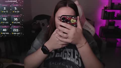 mari moore online show from 22, 11, 2025