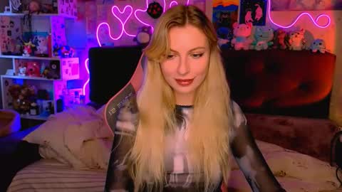 Snapshot of maria_hunt chatting on 7, 10, 2025 Maria online show from 7, 10, 2025