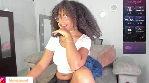 V A N E S S A  online show from 14, 1, 2025