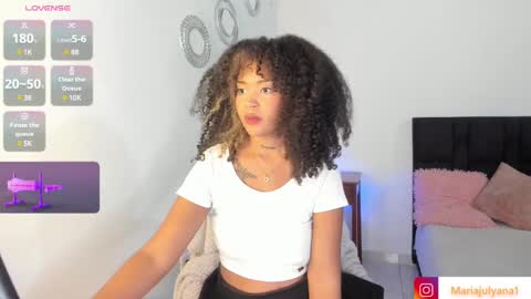 V A N E S S A  online show from 2, 3, 2025