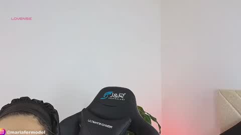 Maria Fer online show from 3, 1, 2025