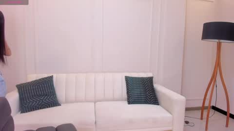 MARIA HERRERA  online show from 10, 12, 2024