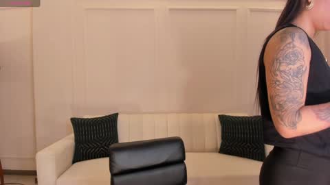 MARIA HERRERA  online show from 12, 12, 2024