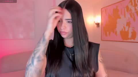 MARIA HERRERA  online show from 26, 6, 2026