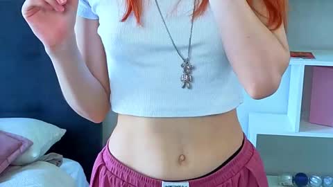 My name is Molly this is my first day online show from 26, 4, 2026