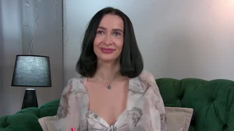 MariaMenson online show from 21, 1, 2025