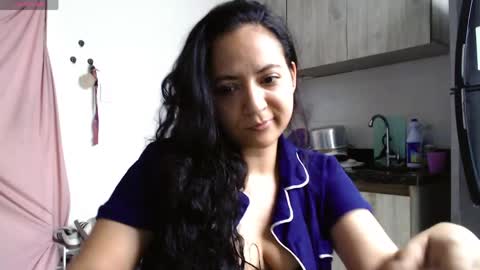 Snapshot of mariamualata chatting on 2, 5, 2026 mariamualata online show from 2, 5, 2026