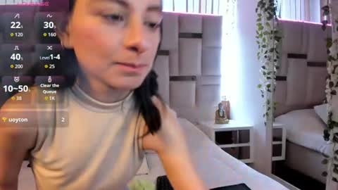 mariana__thompson online show from 19, 7, 2026