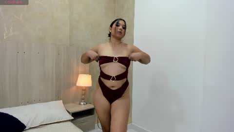 Snapshot of mariana_allen chatting on 11, 6, 2026 Mariana Allen online show from 11, 6, 2026