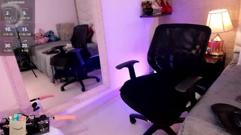 Mar y online show from 25, 4, 2026