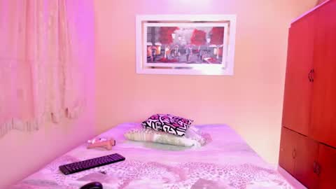 mariana mauricio online show from 25, 1, 2025