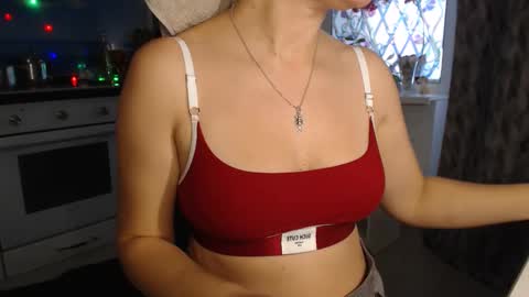 MarianaMur online show from 3, 2, 2025