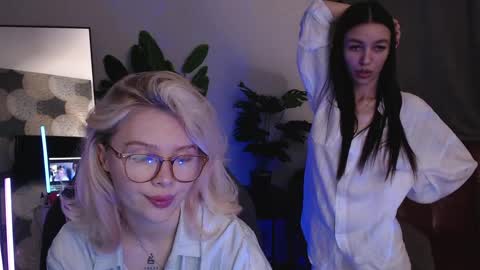 marianna_meow246 online show from 16, 4, 2026