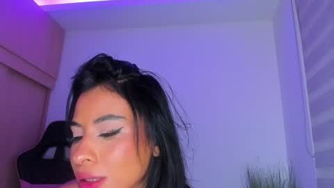 M A R I A N E online show from 27, 6, 2026
