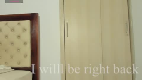 Antonia online show from 4, 3, 2025