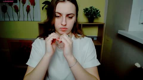 Snapshot of mariatess_ chatting on 5, 2, 2025 Mariia online show from 5, 2, 2025