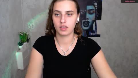 Snapshot of mariatess_ chatting on 22, 9, 2025 Mariia online show from 22, 9, 2025