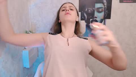 Snapshot of mariatess_ chatting on 26, 11, 2025 Mariia online show from 26, 11, 2025