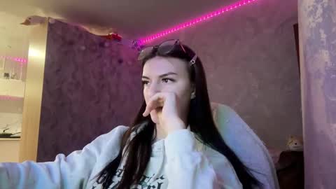 Eva online show from 12, 3, 2026