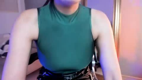 Snapshot of marie_bass chatting on 28, 7, 2026 marie_bass online show from 28, 7, 2026