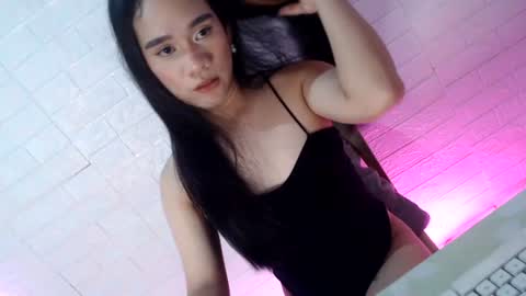 Snapshot of marie_lopez chatting on 16, 6, 2026 yourdreamgirl MARIE online show from 16, 6, 2026