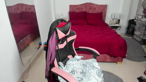 marie online show from 5, 11, 2025