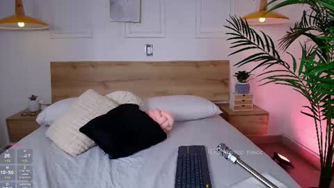 Mary online show from 10, 7, 2026